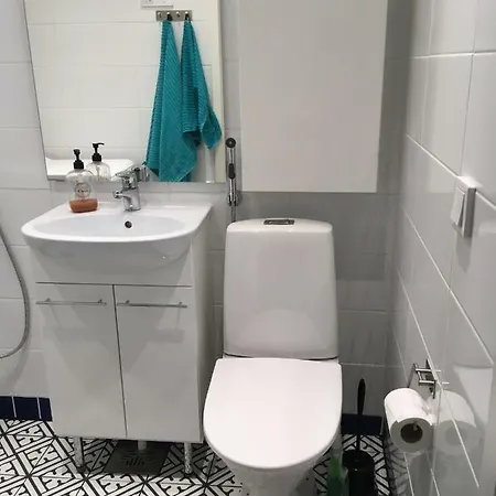 Goahti Apt- Central, River View, Top Floor Rovaniemi
