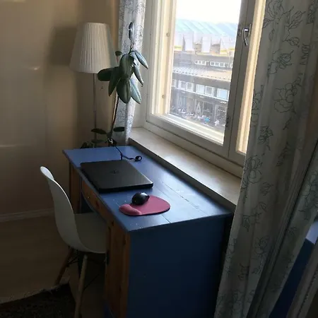 Daire Goahti Apt- Central, River View, Top Floor